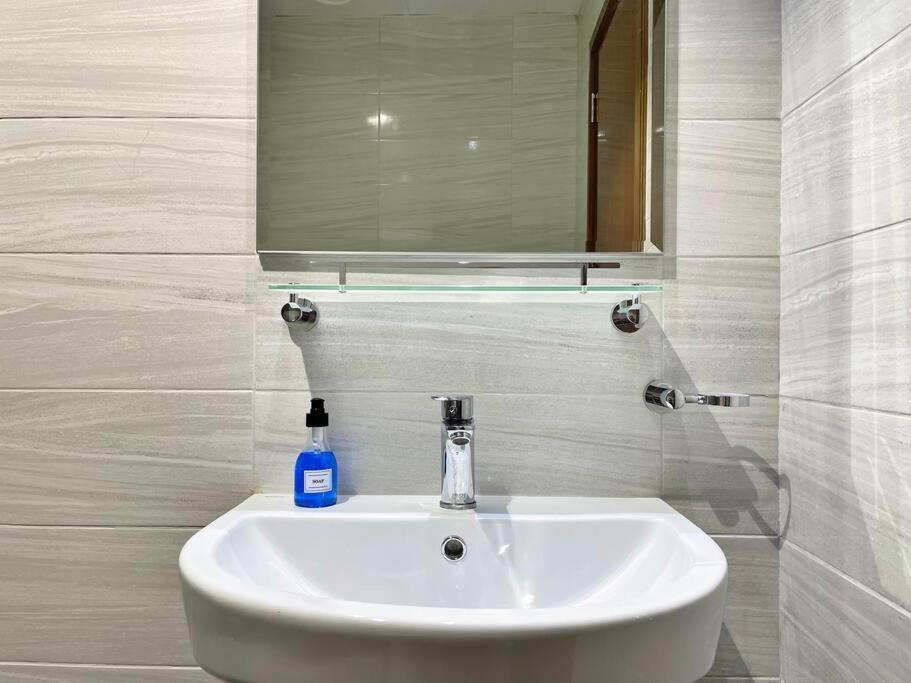Vvk Holiday Homes, Dunya Tower Dubaï Extérieur photo
